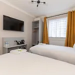 Marina Hotel London